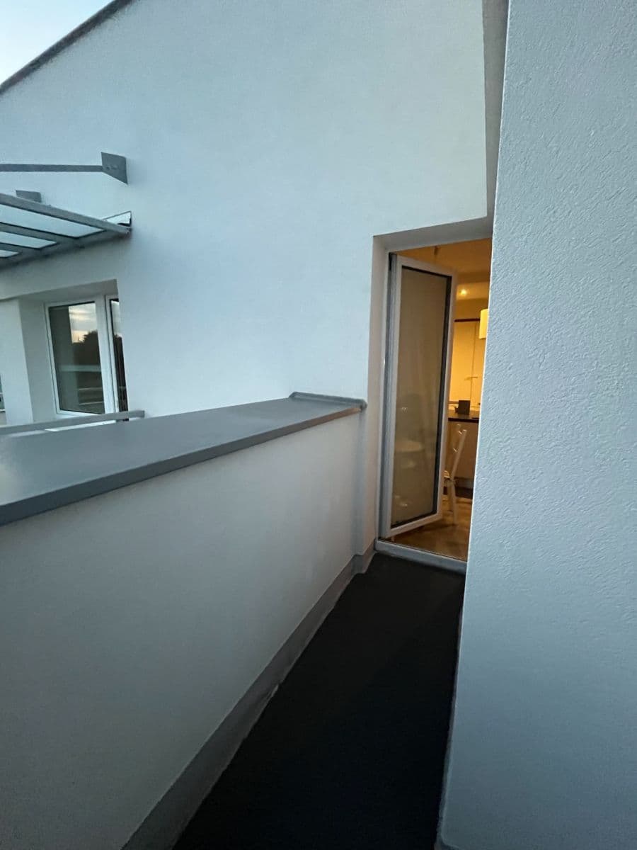 Pronájem bytu 3+kk 83 m², Podpěrova, Brno, Jihomoravský kraj Pronájem bytu 3+kk 83 m², Podpěrova, Brno, Jihomoravský kraj