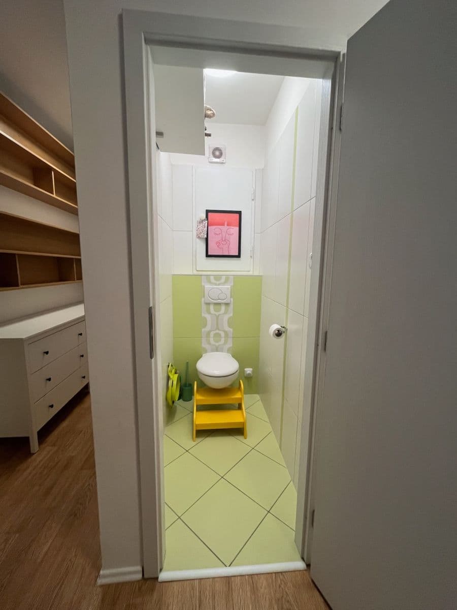 Pronájem bytu 3+kk 83 m², Podpěrova, Brno, Jihomoravský kraj Pronájem bytu 3+kk 83 m², Podpěrova, Brno, Jihomoravský kraj