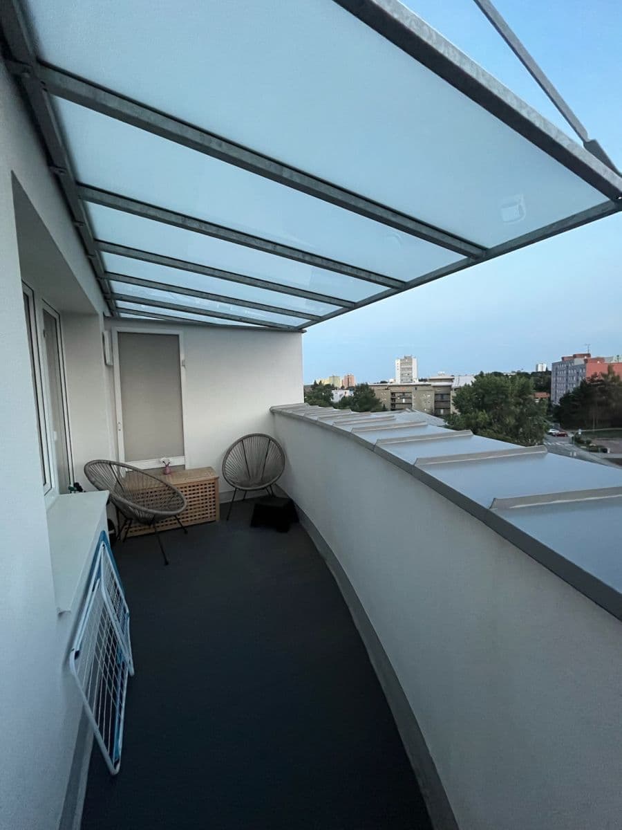 Pronájem bytu 3+kk 83 m², Podpěrova, Brno, Jihomoravský kraj Pronájem bytu 3+kk 83 m², Podpěrova, Brno, Jihomoravský kraj