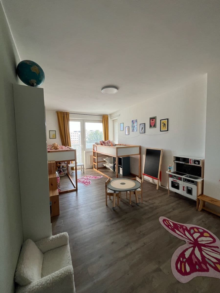 Pronájem bytu 3+kk 83 m², Podpěrova, Brno, Jihomoravský kraj Pronájem bytu 3+kk 83 m², Podpěrova, Brno, Jihomoravský kraj