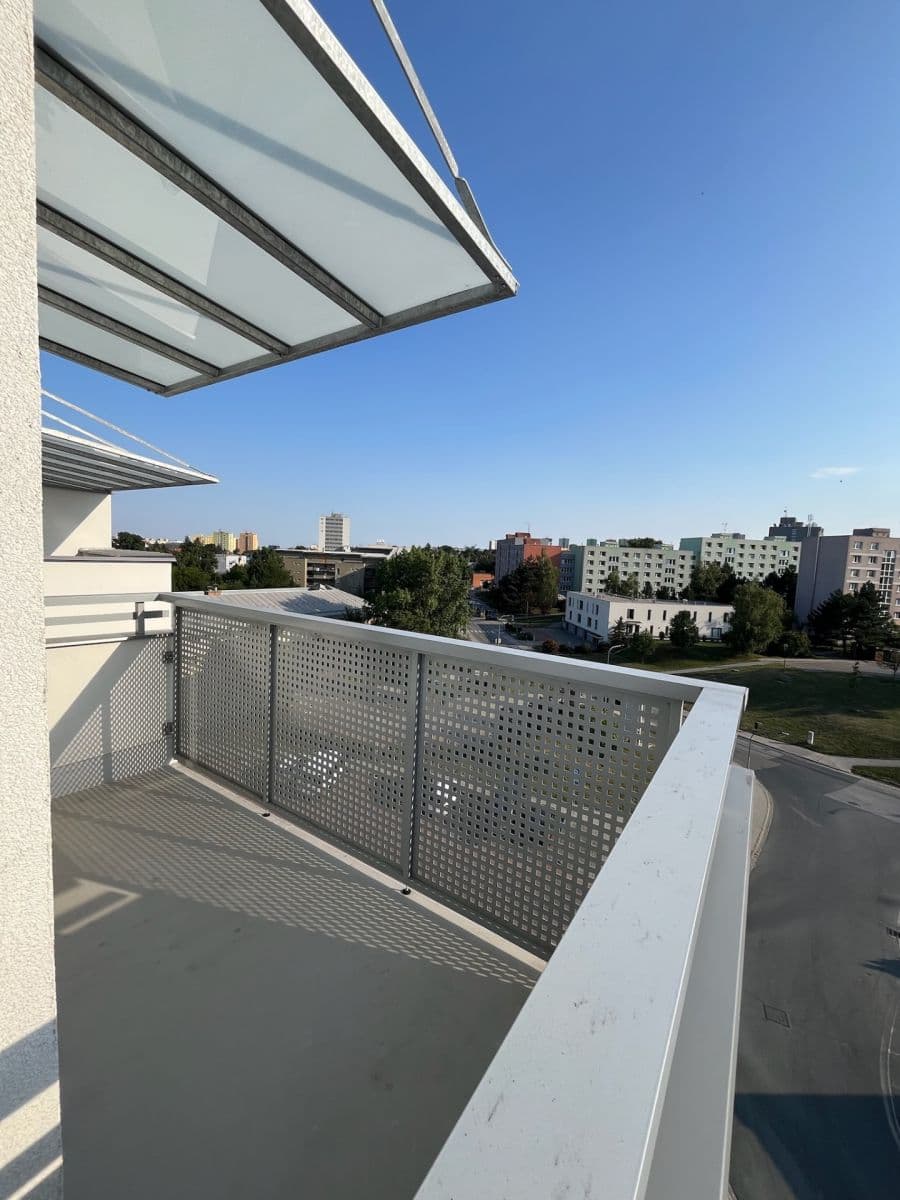 Pronájem bytu 3+kk 83 m², Podpěrova, Brno, Jihomoravský kraj Pronájem bytu 3+kk 83 m², Podpěrova, Brno, Jihomoravský kraj