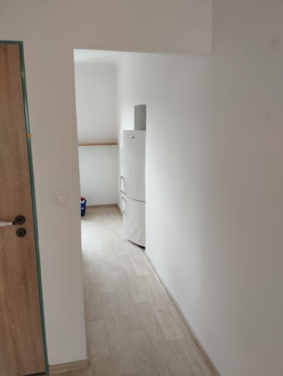 Pronájem bytu 2+kk 37 m², Sídliště, Trhové Sviny, Jihočeský kraj Pronájem bytu 2+kk 37 m², Sídliště, Trhové Sviny, Jihočeský kraj