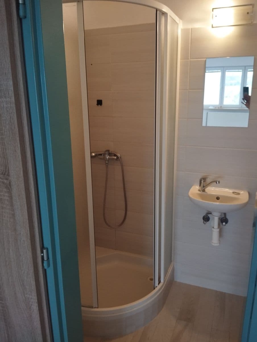 Pronájem bytu 2+kk 37 m², Sídliště, Trhové Sviny, Jihočeský kraj Pronájem bytu 2+kk 37 m², Sídliště, Trhové Sviny, Jihočeský kraj