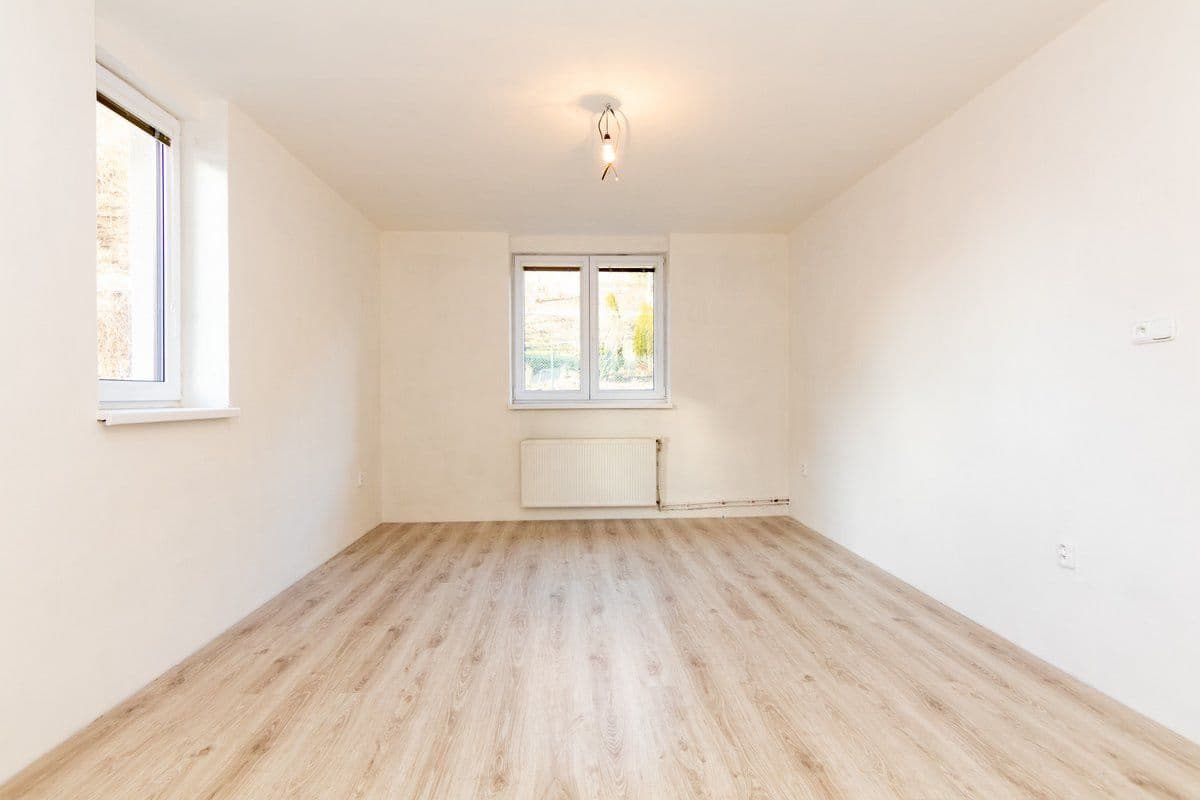 Pronájem bytu 4+1 150 m², Opletalova, Ústí nad Labem, Ústecký kraj Pronájem bytu 4+1 150 m², Opletalova, Ústí nad Labem, Ústecký kraj