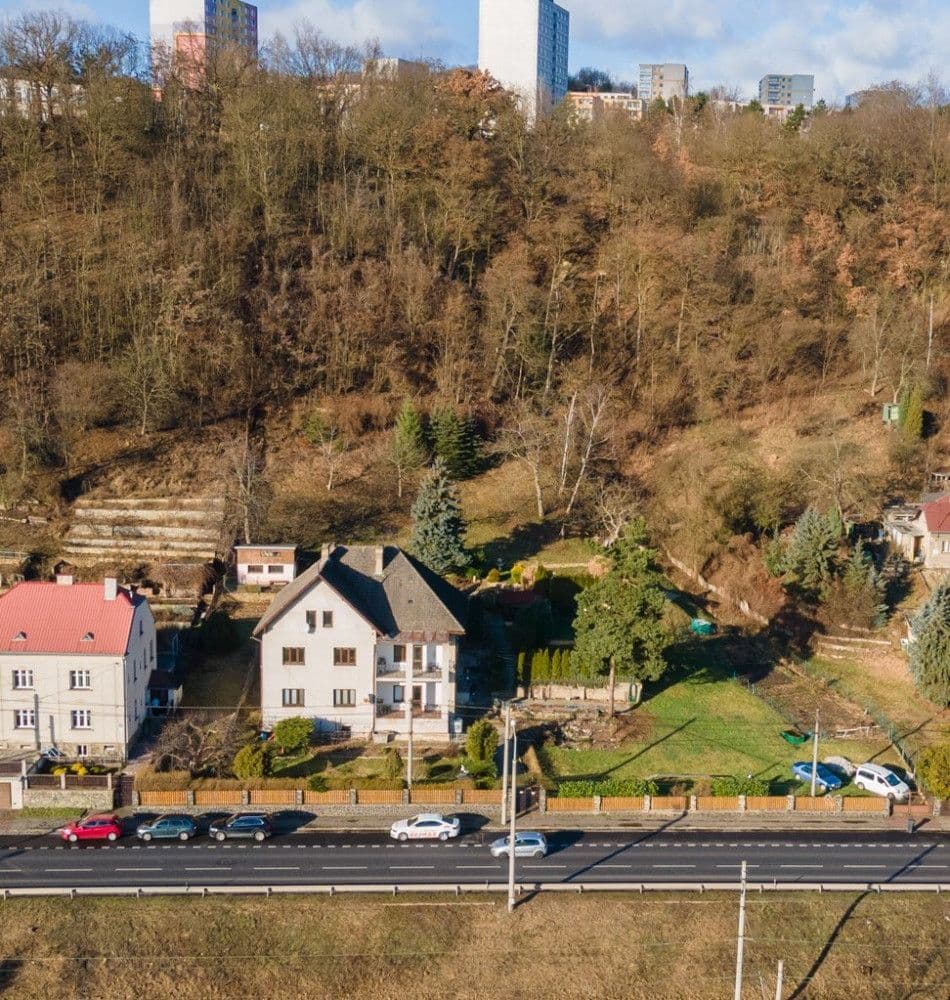 Pronájem bytu 4+1 150 m², Opletalova, Ústí nad Labem, Ústecký kraj Pronájem bytu 4+1 150 m², Opletalova, Ústí nad Labem, Ústecký kraj