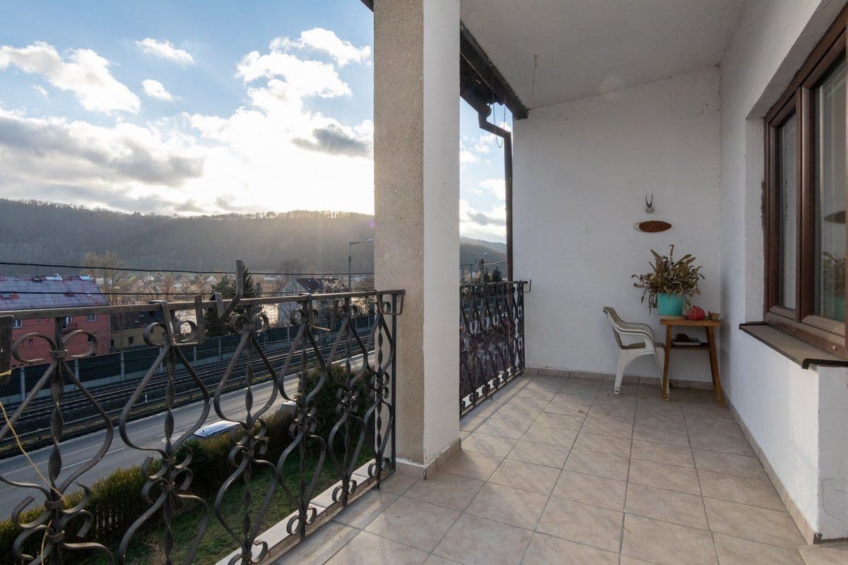 Pronájem bytu 4+1 150 m², Opletalova, Ústí nad Labem, Ústecký kraj Pronájem bytu 4+1 150 m², Opletalova, Ústí nad Labem, Ústecký kraj
