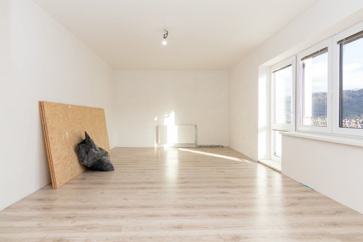 Pronájem bytu 4+1 150 m², Opletalova, Ústí nad Labem, Ústecký kraj Pronájem bytu 4+1 150 m², Opletalova, Ústí nad Labem, Ústecký kraj