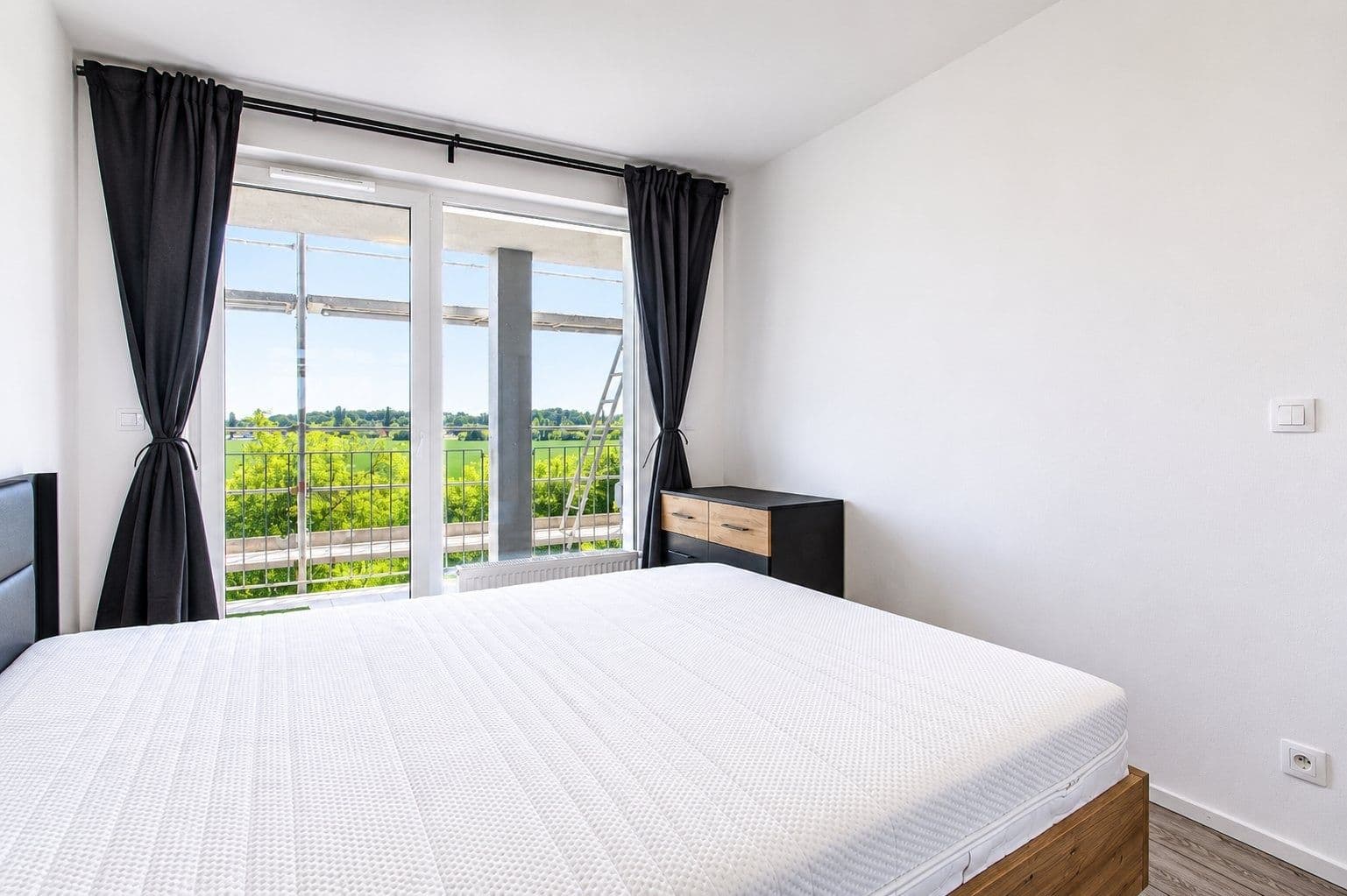 Pronájem bytu 2+kk 60 m², Velvarská, Horoměřice, Středočeský kraj Pronájem bytu 2+kk 60 m², Velvarská, Horoměřice, Středočeský kraj