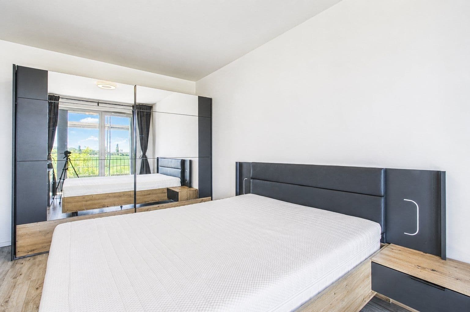 Pronájem bytu 2+kk 60 m², Velvarská, Horoměřice, Středočeský kraj Pronájem bytu 2+kk 60 m², Velvarská, Horoměřice, Středočeský kraj