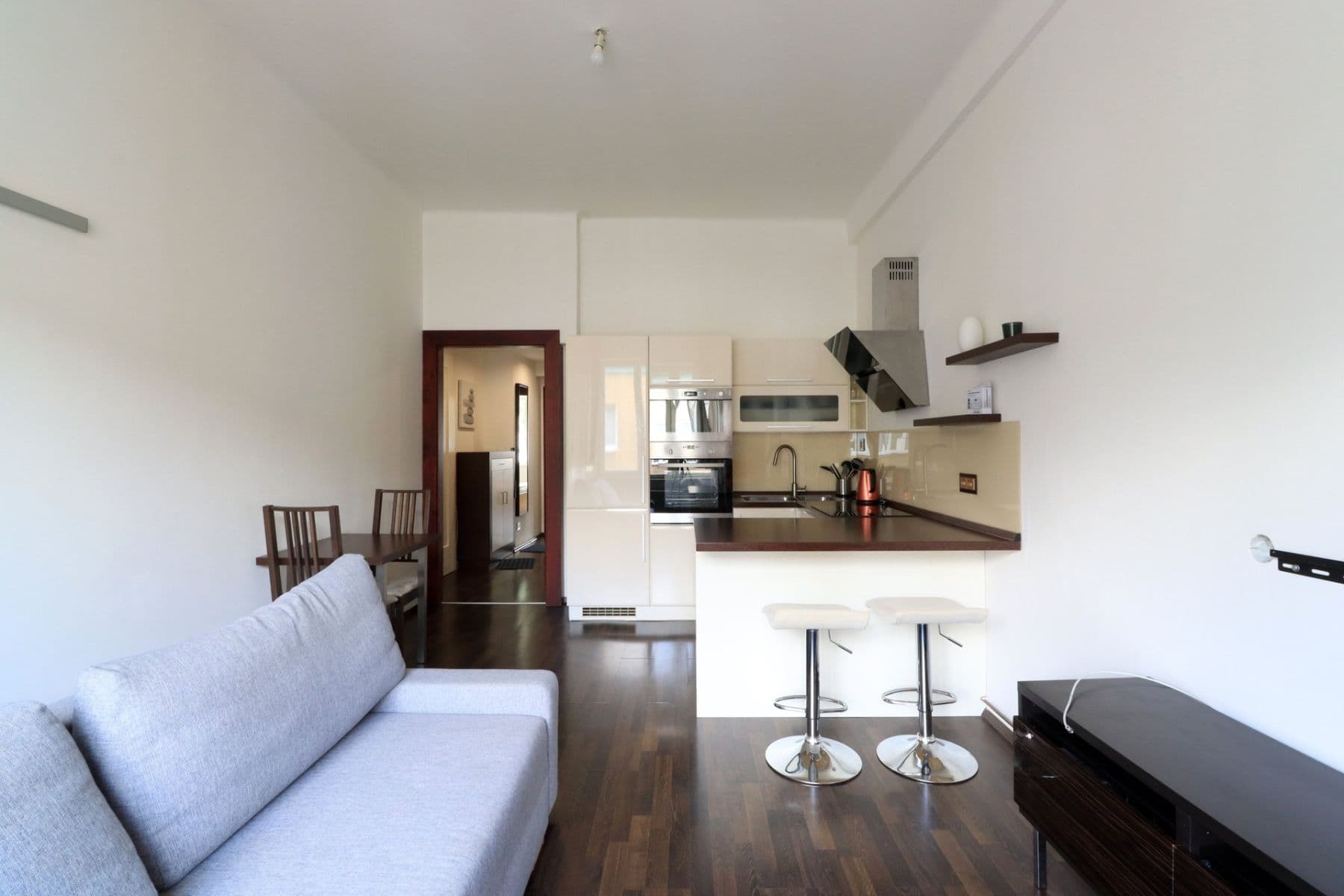 Pronájem bytu 2+kk 46 m², Křižíkova, Praha, Praha Pronájem bytu 2+kk 46 m², Křižíkova, Praha, Praha