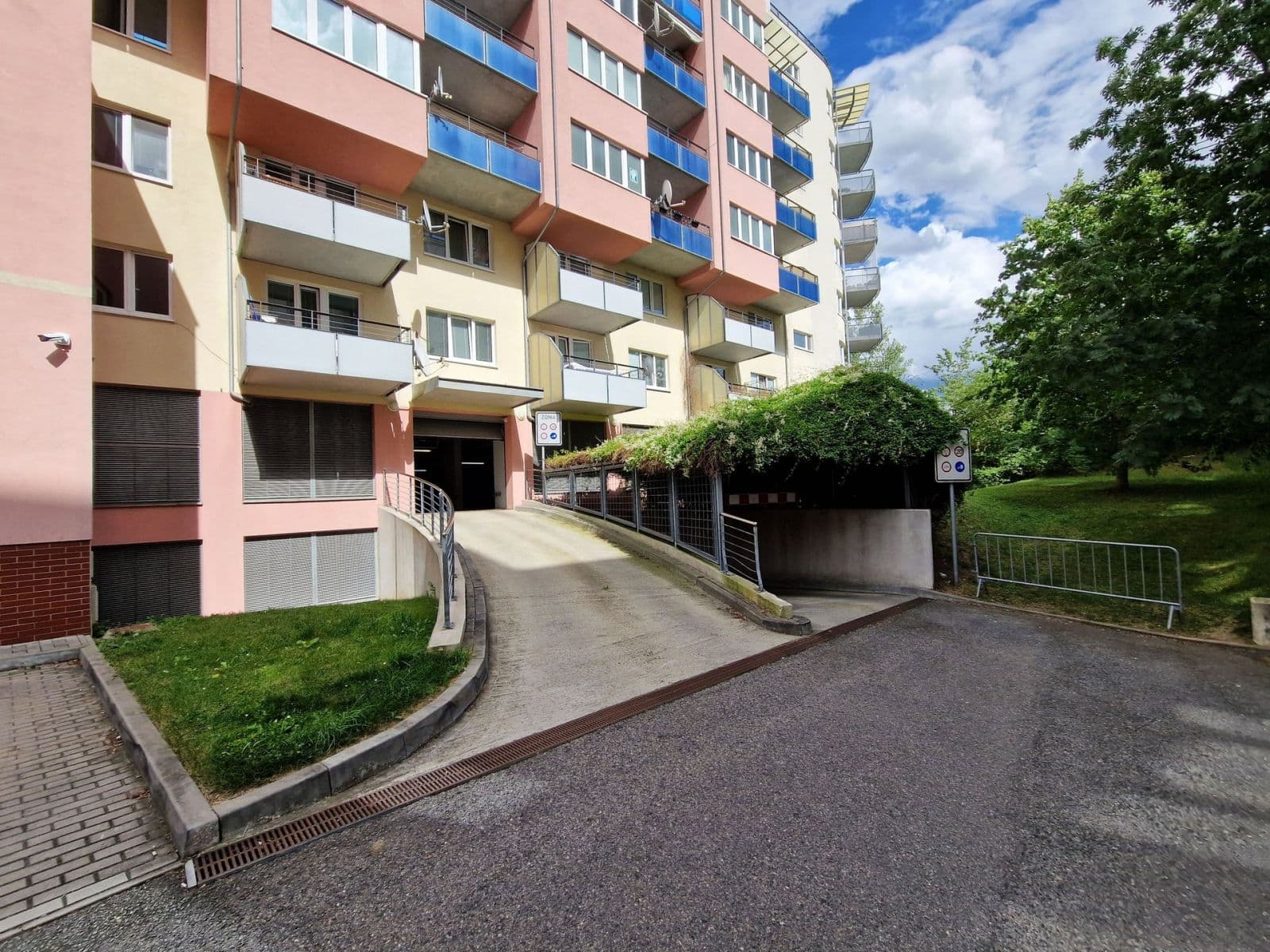 Pronájem bytu 2+1 74 m², Petržílkova, Praha, Praha Pronájem bytu 2+1 74 m², Petržílkova, Praha, Praha