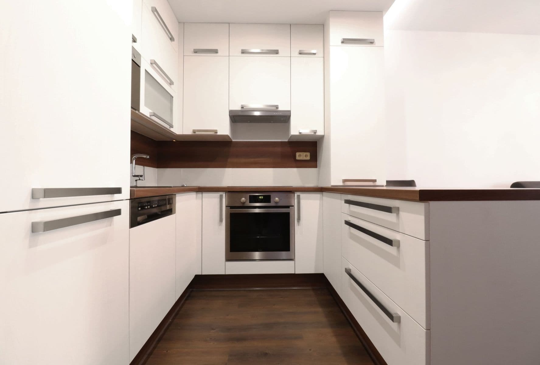 Pronájem bytu 2+kk 49 m², Padovská, Praha, Praha Pronájem bytu 2+kk 49 m², Padovská, Praha, Praha