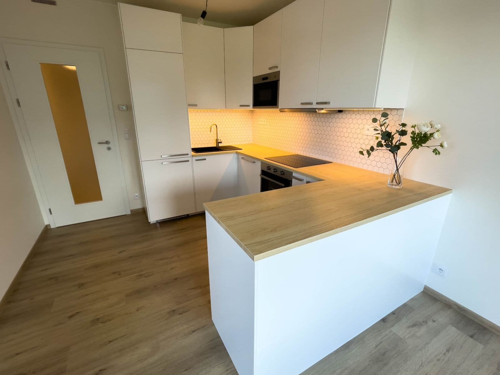 Pronájem bytu 3+kk 71 m², K Metru, Praha, Praha Pronájem bytu 3+kk 71 m², K Metru, Praha, Praha