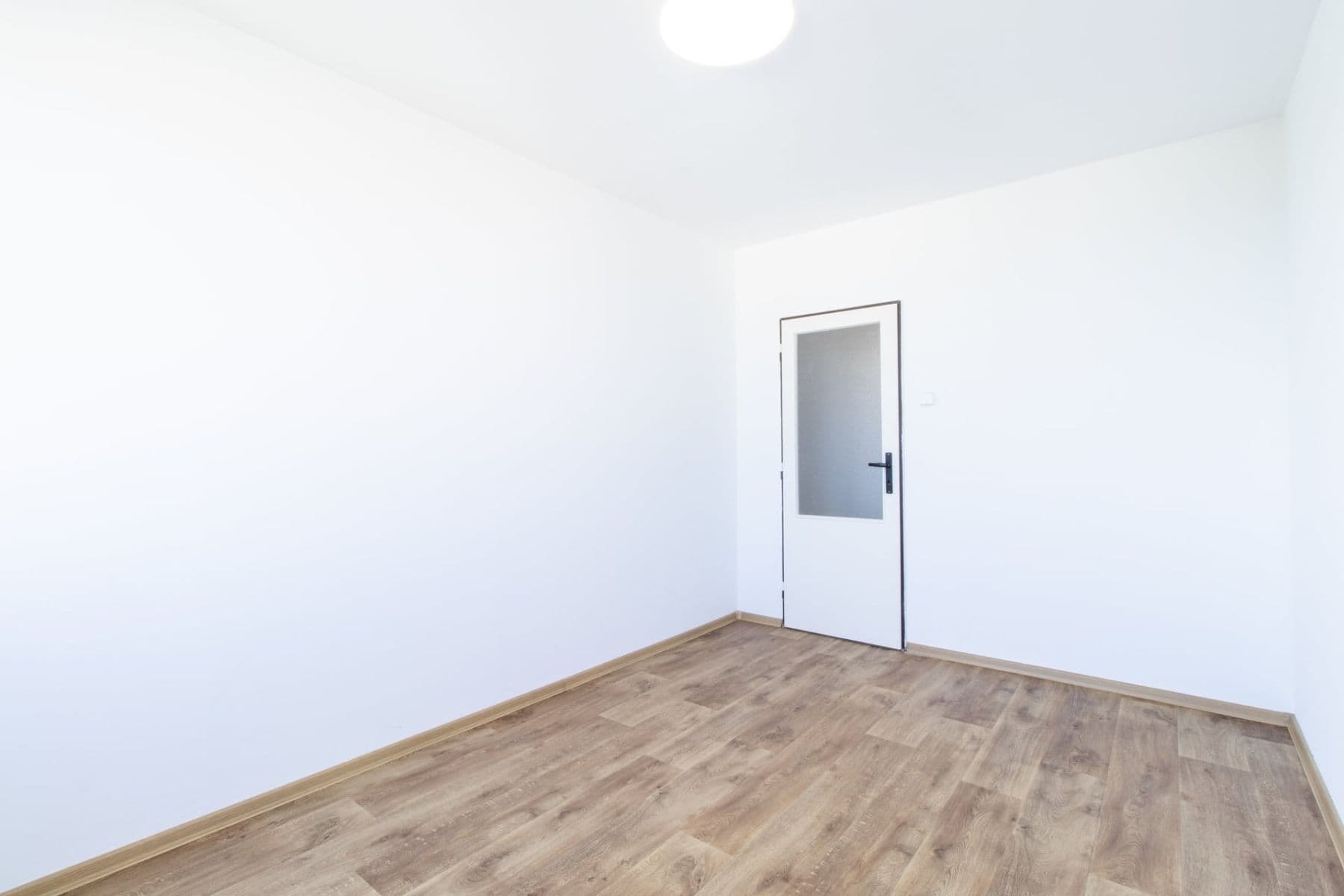 Pronájem bytu 3+1 68 m², Rembrandtova, Praha, Praha Pronájem bytu 3+1 68 m², Rembrandtova, Praha, Praha