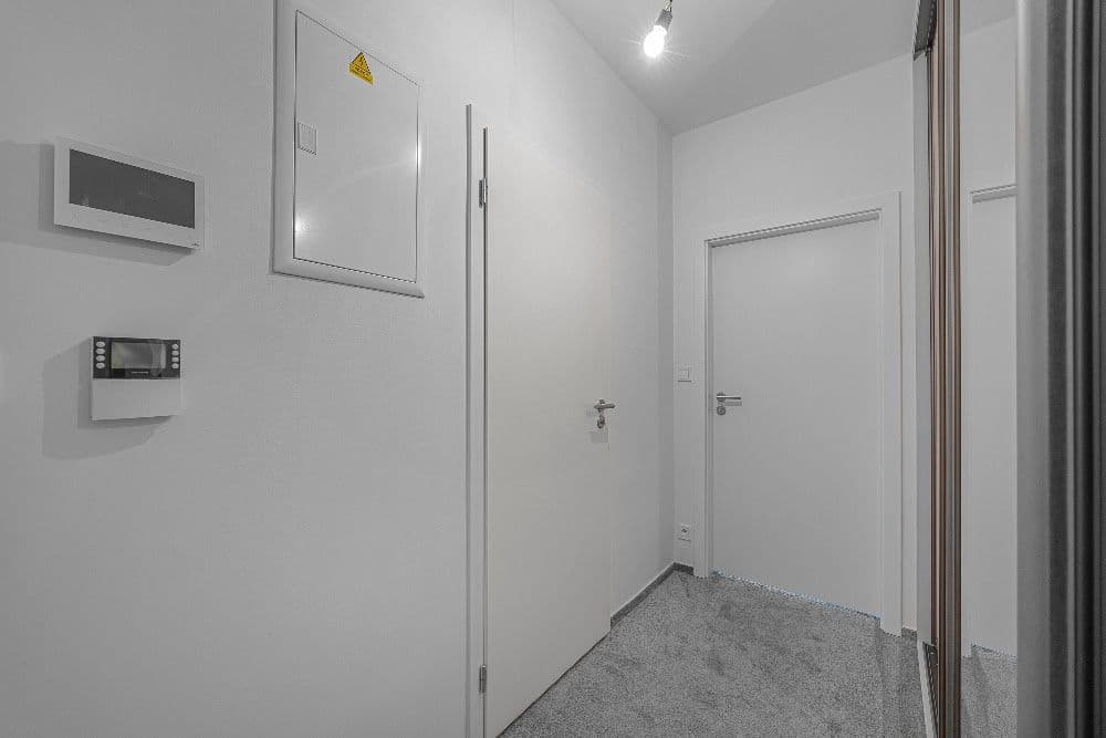Pronájem bytu 1+kk 32 m², Gerstelova, Praha, Praha Pronájem bytu 1+kk 32 m², Gerstelova, Praha, Praha
