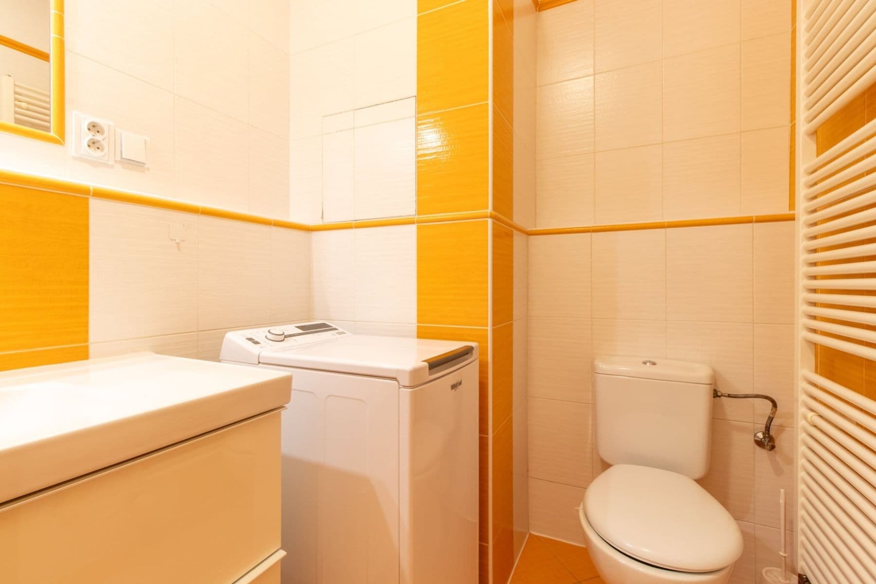 Pronájem bytu 2+kk 60 m², Nad mlýnským potokem, Praha, Praha Pronájem bytu 2+kk 60 m², Nad mlýnským potokem, Praha, Praha