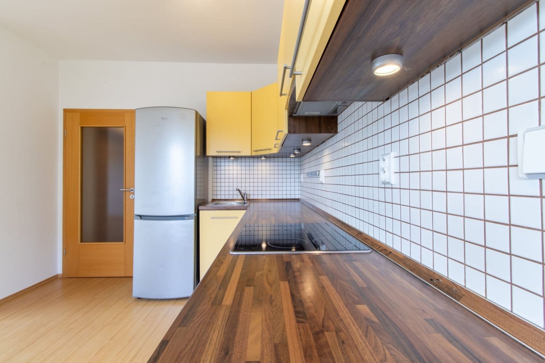 Pronájem bytu 2+kk 60 m², Nad mlýnským potokem, Praha, Praha Pronájem bytu 2+kk 60 m², Nad mlýnským potokem, Praha, Praha