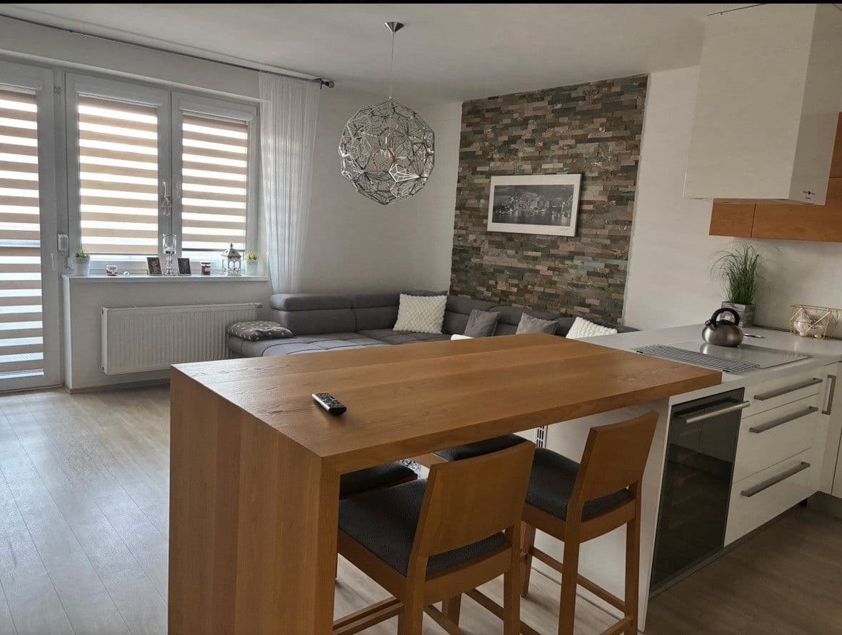 Prodej bytu 3+kk 78 m², Zelnice III, Slavkov u Brna, Jihomoravský kraj Prodej bytu 3+kk 78 m², Zelnice III, Slavkov u Brna, Jihomoravský kraj
