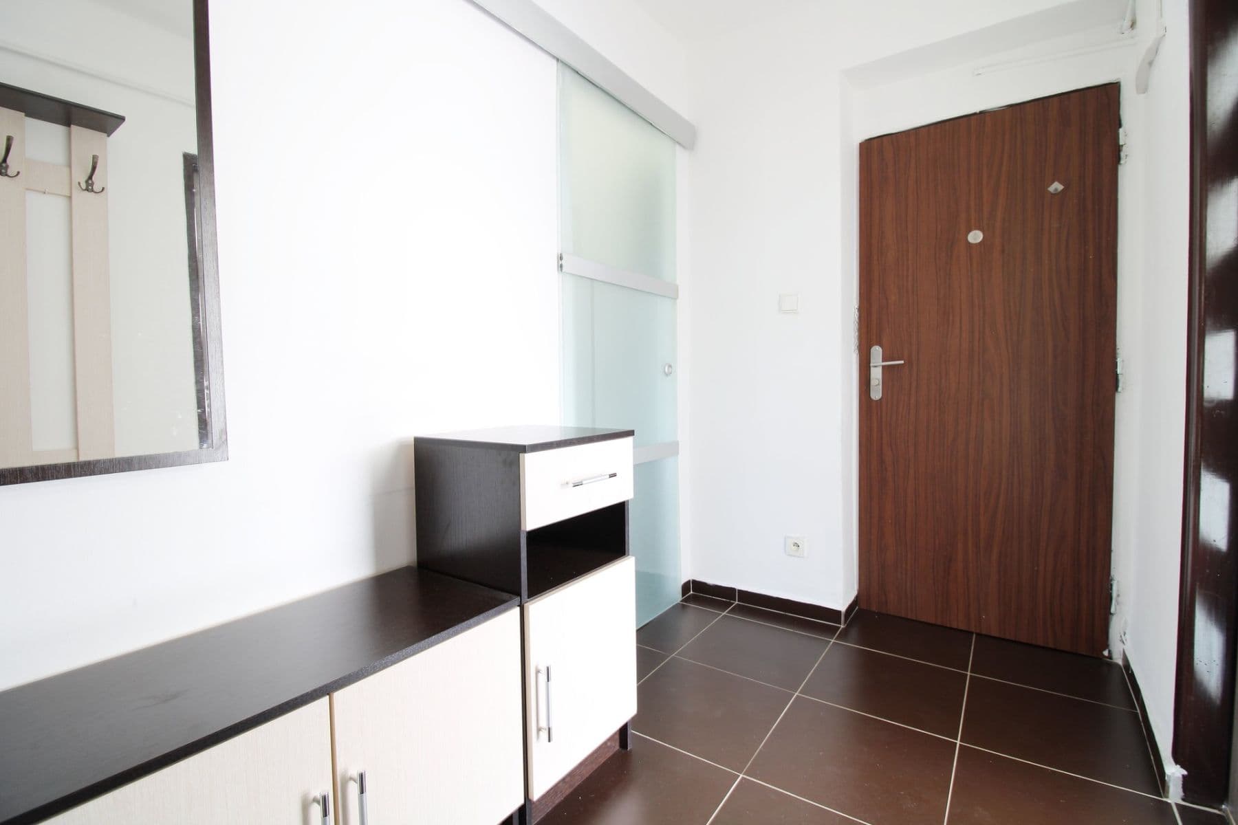 Pronájem bytu 2+kk 54 m², Jaroslava Foglara, Kladno, Středočeský kraj Pronájem bytu 2+kk 54 m², Jaroslava Foglara, Kladno, Středočeský kraj