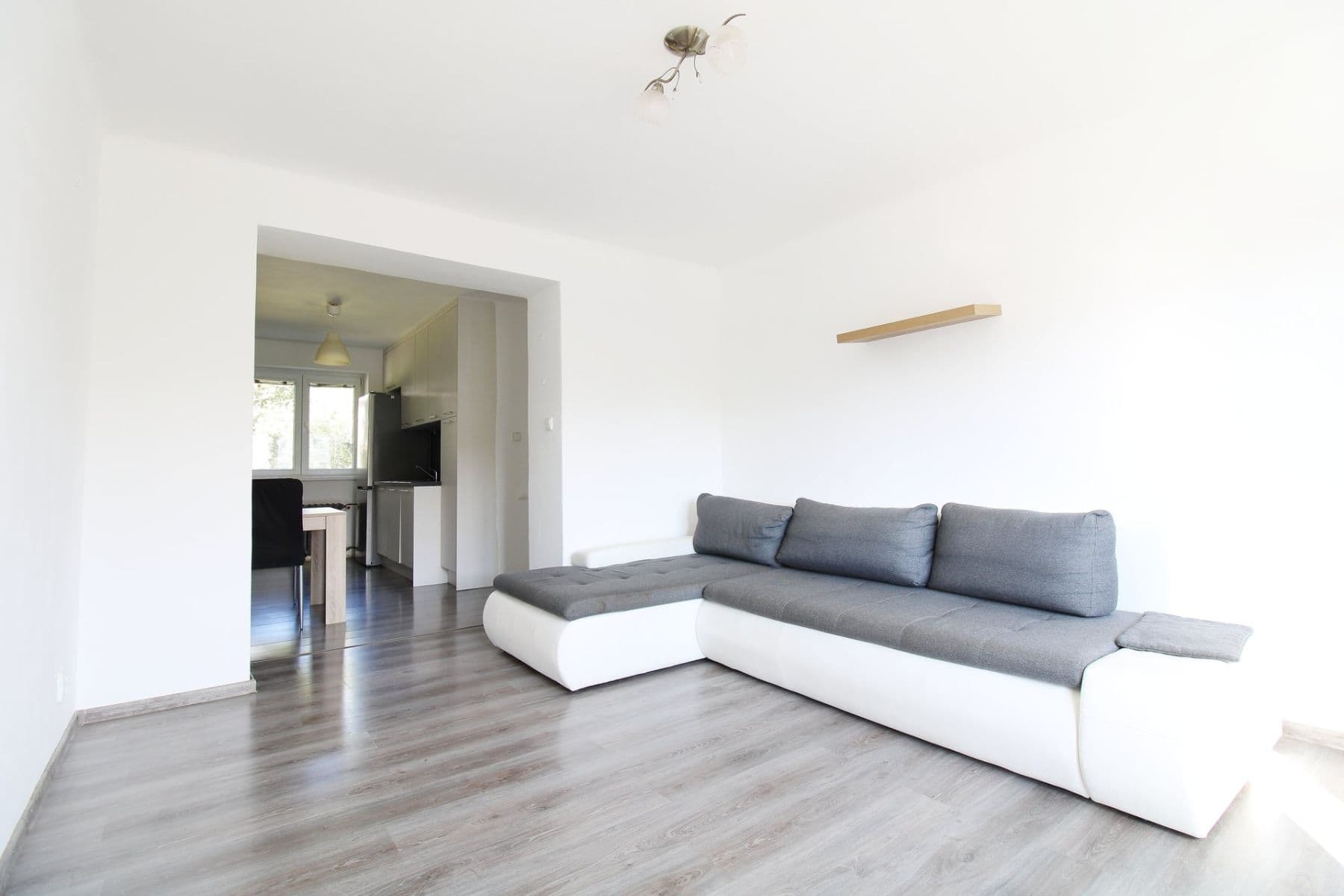 Pronájem bytu 2+kk 54 m², Jaroslava Foglara, Kladno, Středočeský kraj Pronájem bytu 2+kk 54 m², Jaroslava Foglara, Kladno, Středočeský kraj