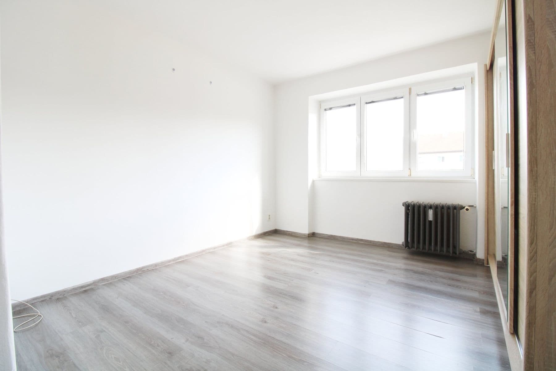Pronájem bytu 2+kk 54 m², Jaroslava Foglara, Kladno, Středočeský kraj Pronájem bytu 2+kk 54 m², Jaroslava Foglara, Kladno, Středočeský kraj