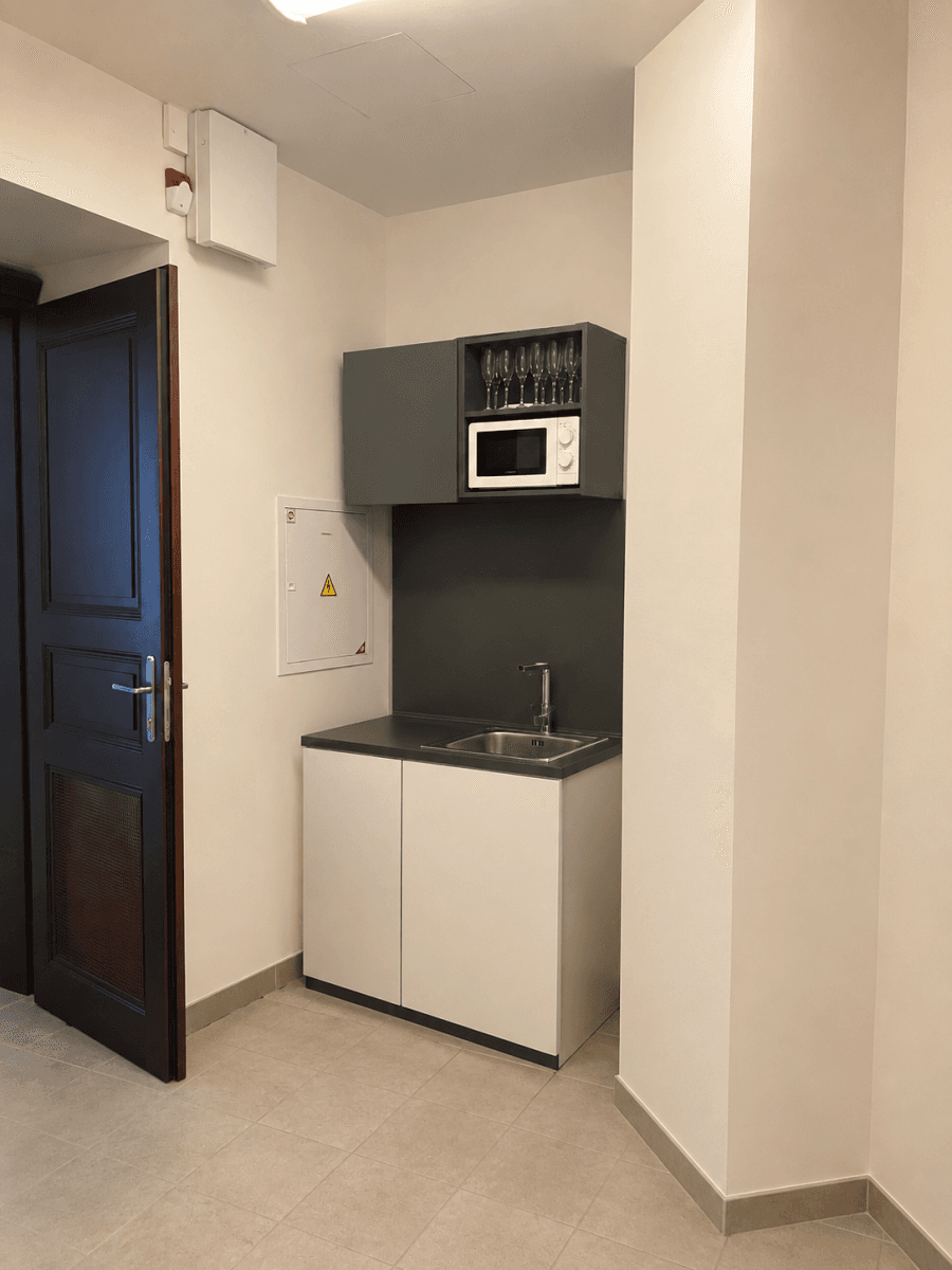 Pronájem kanceláře 97 m², Petrská, Praha, Praha Pronájem kanceláře 97 m², Petrská, Praha, Praha