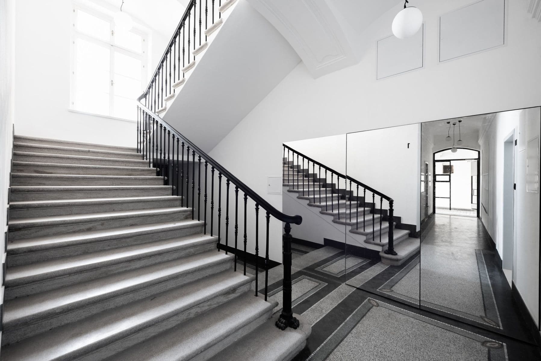 Prodej bytu 2+1 105 m², Karlínské náměstí, Praha, Praha Prodej bytu 2+1 105 m², Karlínské náměstí, Praha, Praha