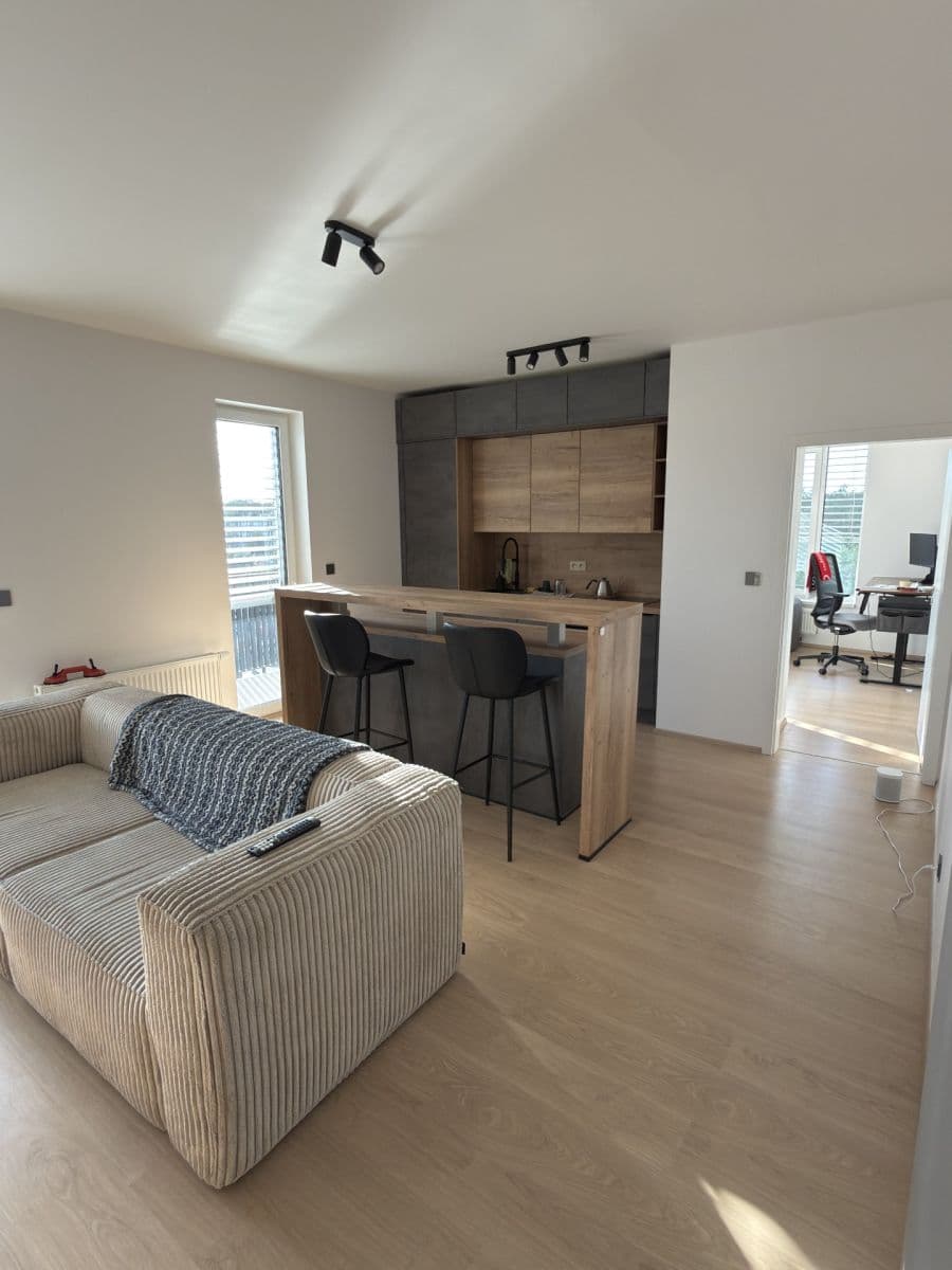 Pronájem bytu 4+kk 90 m², Bohumila Landy, Kladno, Středočeský kraj Pronájem bytu 4+kk 90 m², Bohumila Landy, Kladno, Středočeský kraj