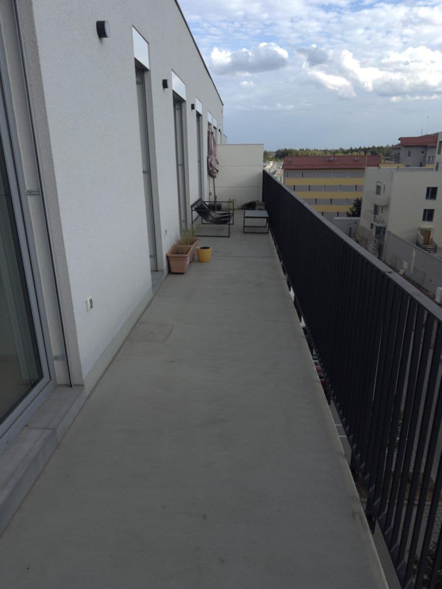 Pronájem bytu 4+kk 90 m², Bohumila Landy, Kladno, Středočeský kraj Pronájem bytu 4+kk 90 m², Bohumila Landy, Kladno, Středočeský kraj