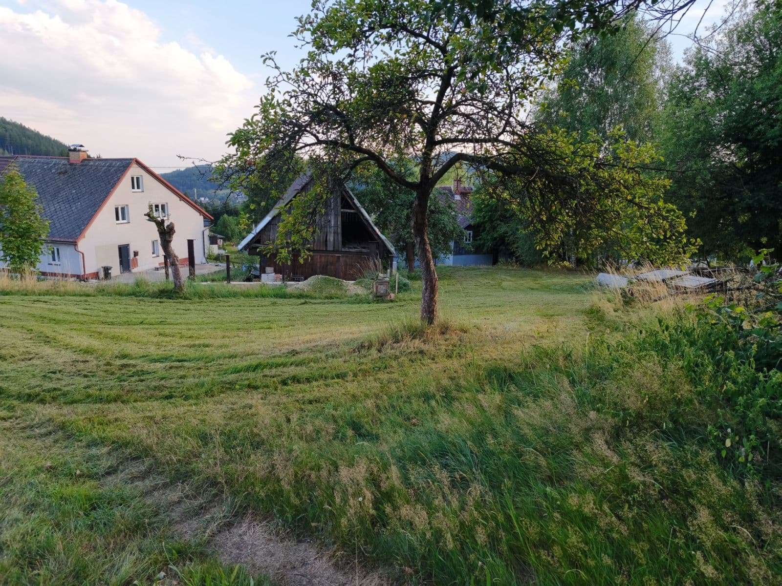 Prodej pozemku 1.100 m², Velké Hamry, Liberecký kraj Prodej pozemku 1.100 m², Velké Hamry, Liberecký kraj
