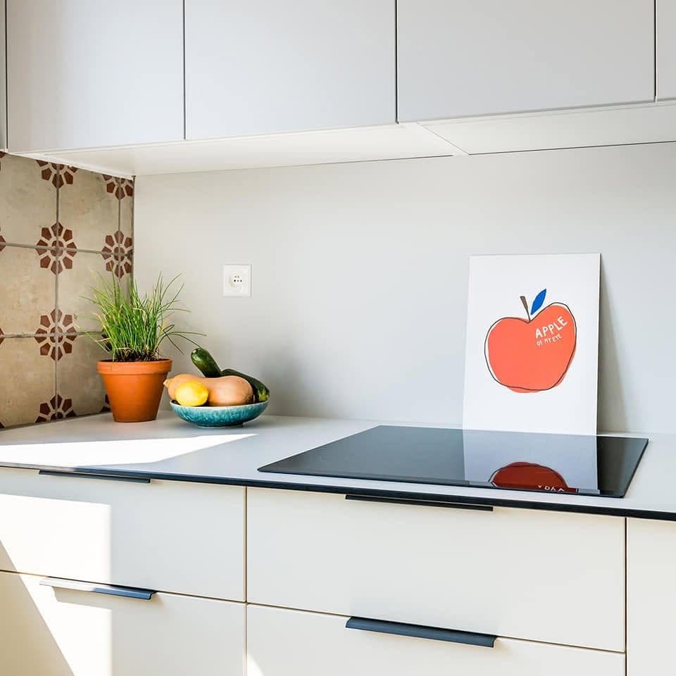 Pronájem bytu 2+1 54 m², 28. pluku, Praha, Praha Pronájem bytu 2+1 54 m², 28. pluku, Praha, Praha