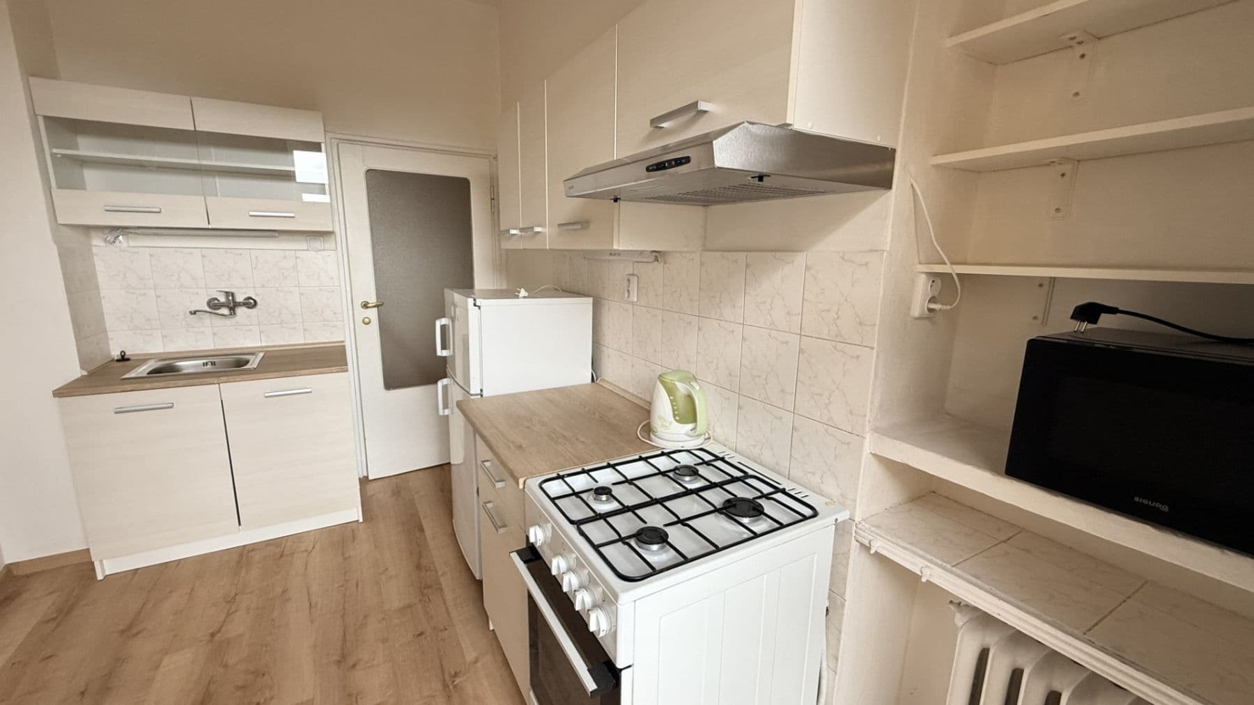 Pronájem bytu 1+1 43 m², Petra Rezka, Praha, Praha Pronájem bytu 1+1 43 m², Petra Rezka, Praha, Praha