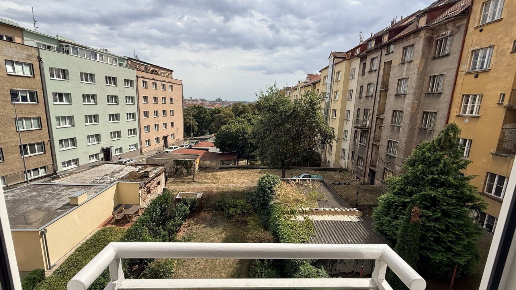Pronájem bytu 1+1 43 m², Petra Rezka, Praha, Praha Pronájem bytu 1+1 43 m², Petra Rezka, Praha, Praha