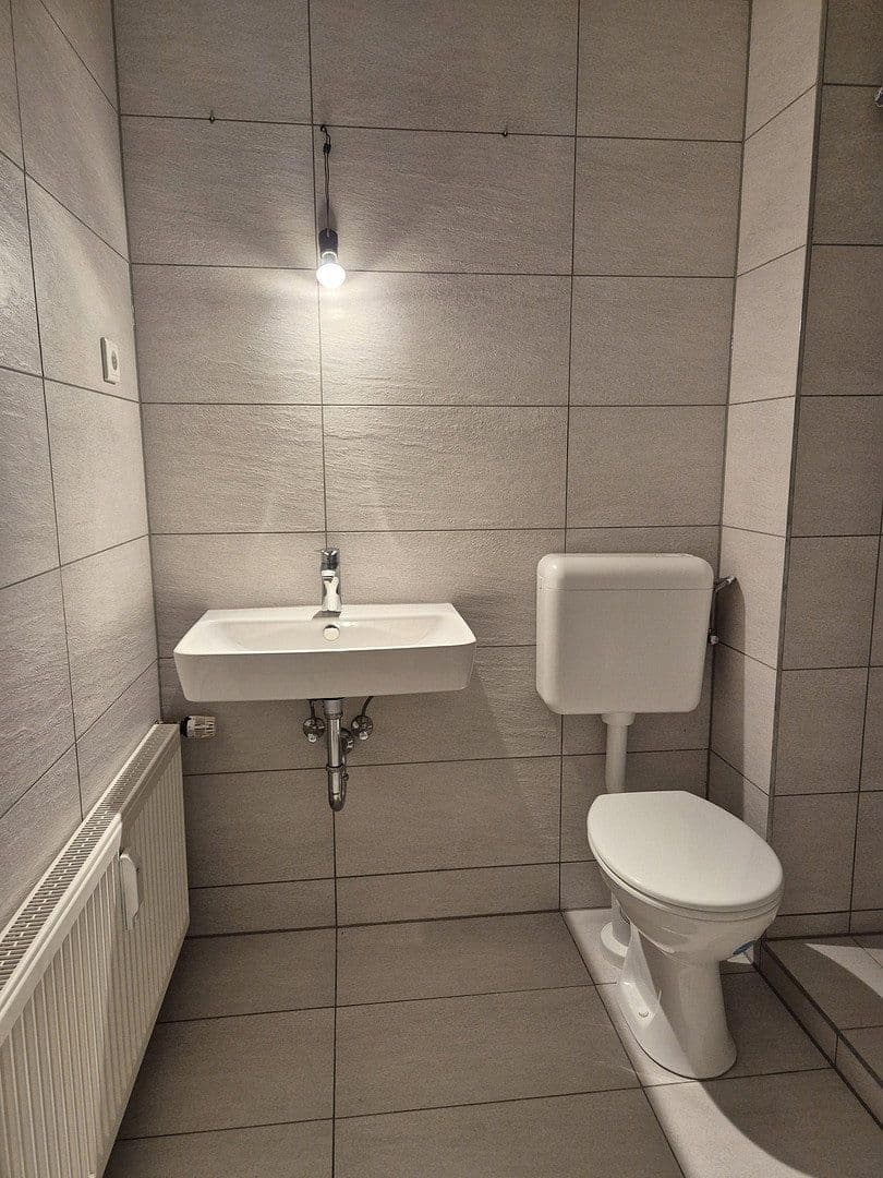 Pronájem bytu 1+1 36 m², Gernsbach, Bádensko-Württembersko Pronájem bytu 1+1 36 m², Gernsbach, Bádensko-Württembersko