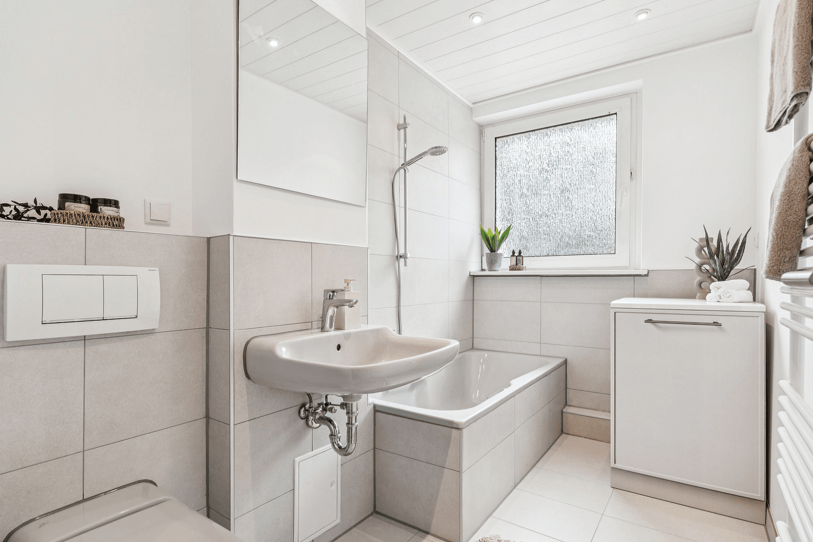 Prodej bytu 3+1 69 m², Braunschweig, Dolní Sasko Prodej bytu 3+1 69 m², Braunschweig, Dolní Sasko