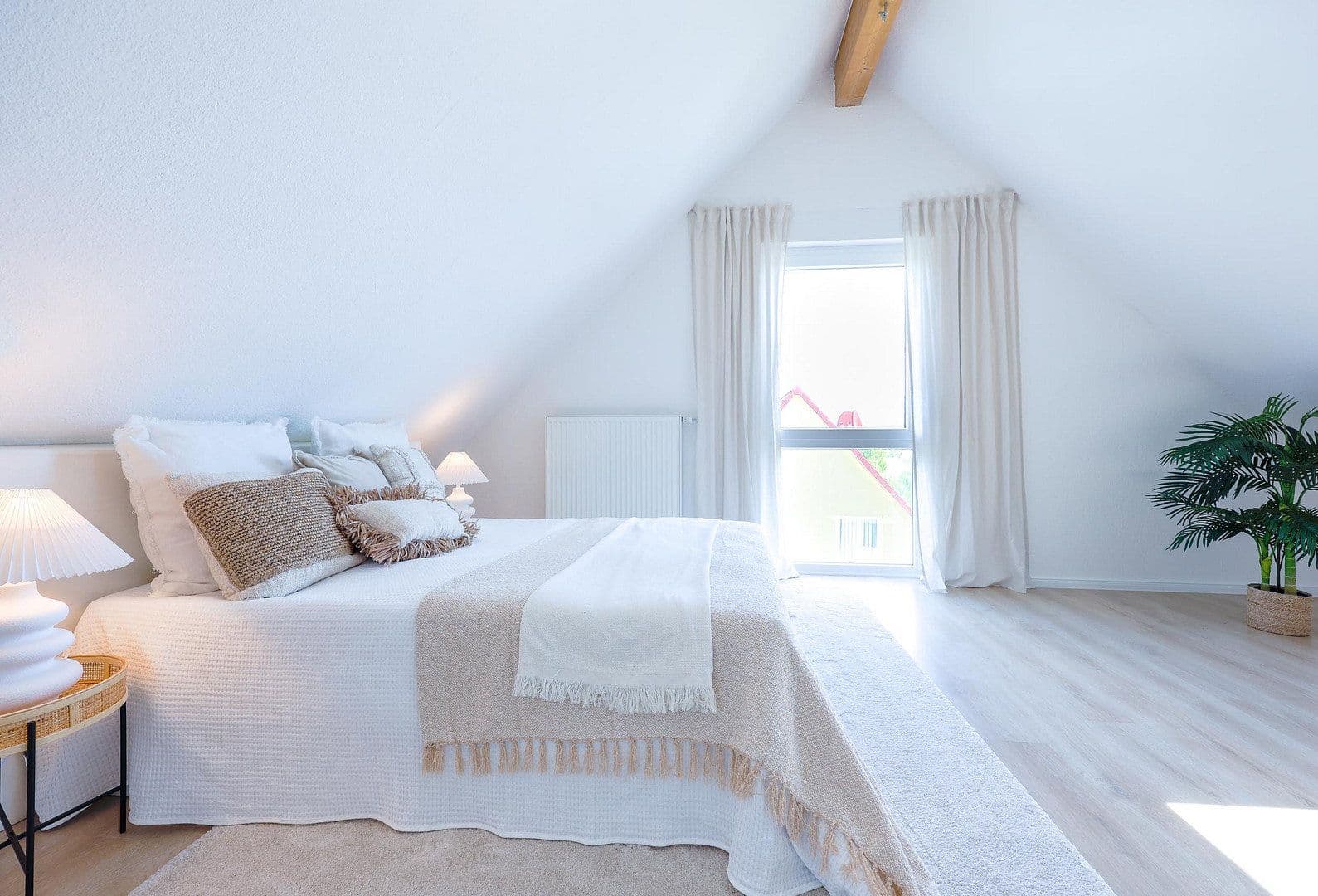 Prodej domu 140 m², pozemek 286 m², Am Dörpe, Göttingen, Dolní Sasko Prodej domu 140 m², pozemek 286 m², Am Dörpe, Göttingen, Dolní Sasko