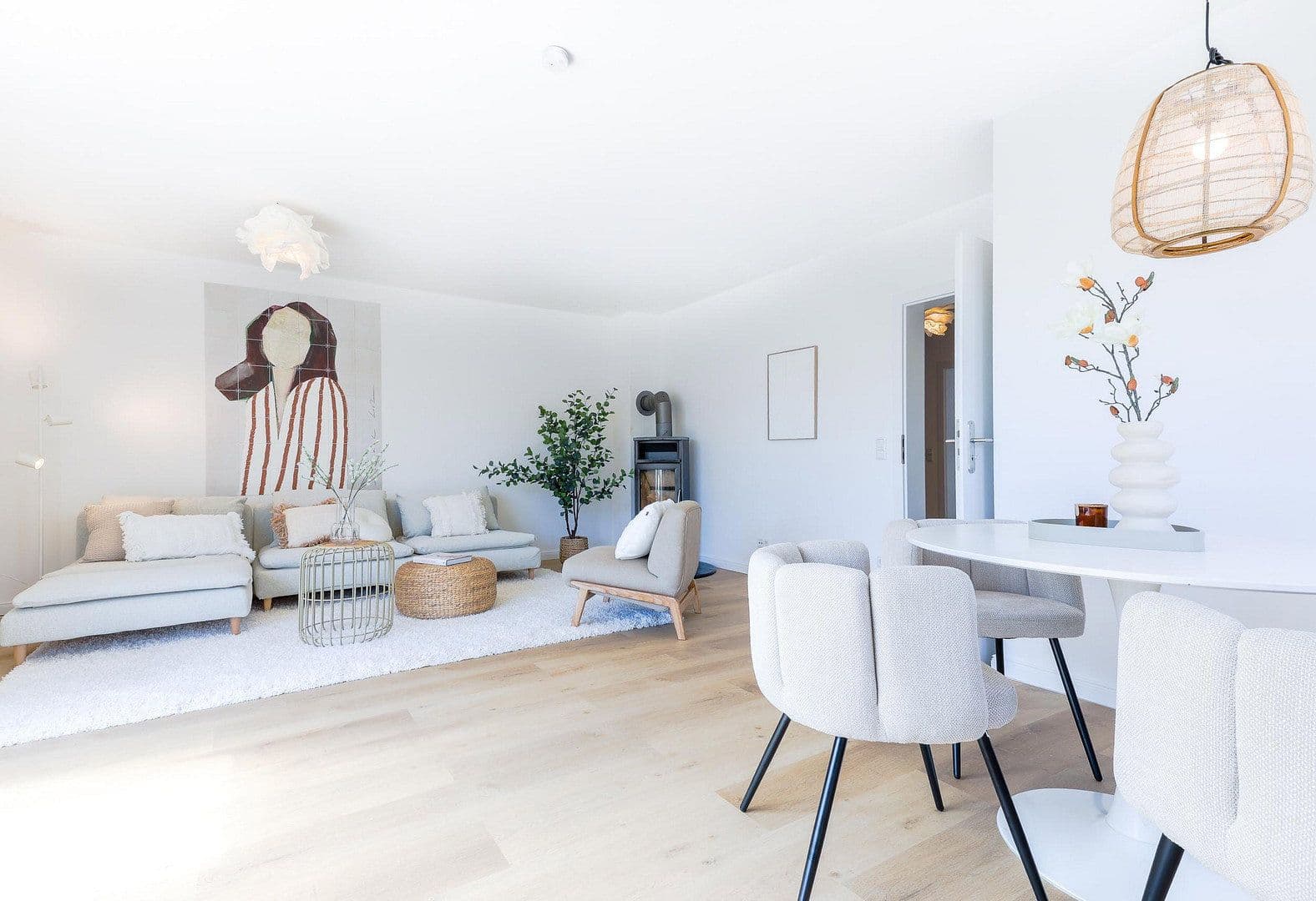 Prodej domu 140 m², pozemek 286 m², Am Dörpe, Göttingen, Dolní Sasko Prodej domu 140 m², pozemek 286 m², Am Dörpe, Göttingen, Dolní Sasko