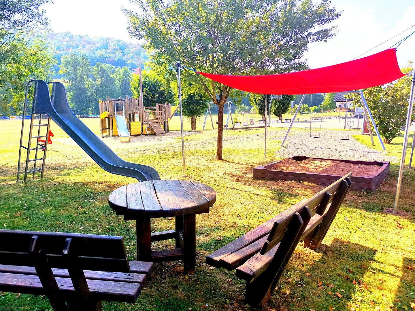 Prodej domu 151 m², pozemek 815 m², Schlüchtern, Hessen Prodej domu 151 m², pozemek 815 m², Schlüchtern, Hessen