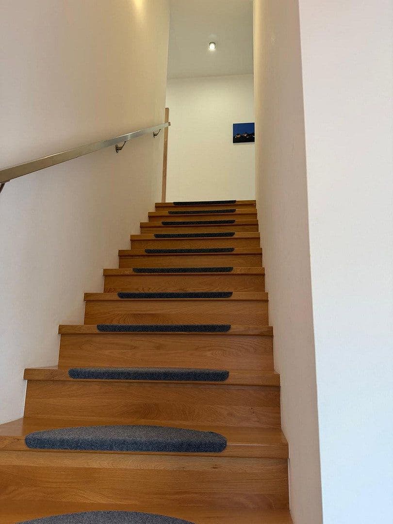 Prodej domu 151 m², pozemek 815 m², Schlüchtern, Hessen Prodej domu 151 m², pozemek 815 m², Schlüchtern, Hessen