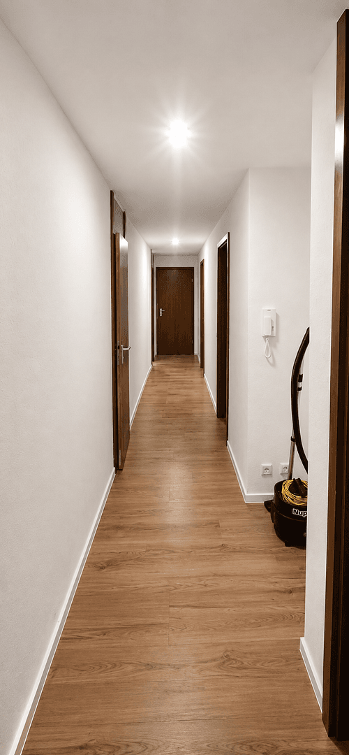 Pronájem bytu 3+1 85 m², Leonberg, Bádensko-Württembersko Pronájem bytu 3+1 85 m², Leonberg, Bádensko-Württembersko
