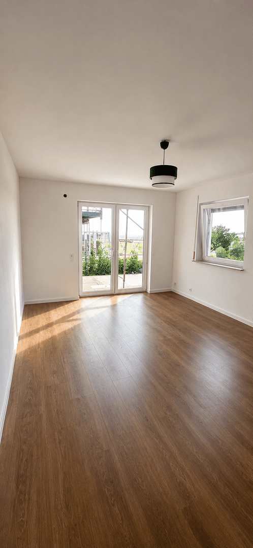 Pronájem bytu 3+1 85 m², Leonberg, Bádensko-Württembersko Pronájem bytu 3+1 85 m², Leonberg, Bádensko-Württembersko