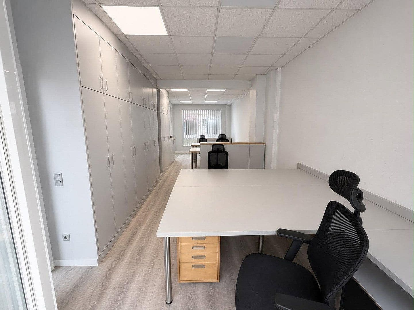Pronájem kanceláře 68 m², Mönchengladbach, Severní Porýní-Vestfálsko Pronájem kanceláře 68 m², Mönchengladbach, Severní Porýní-Vestfálsko