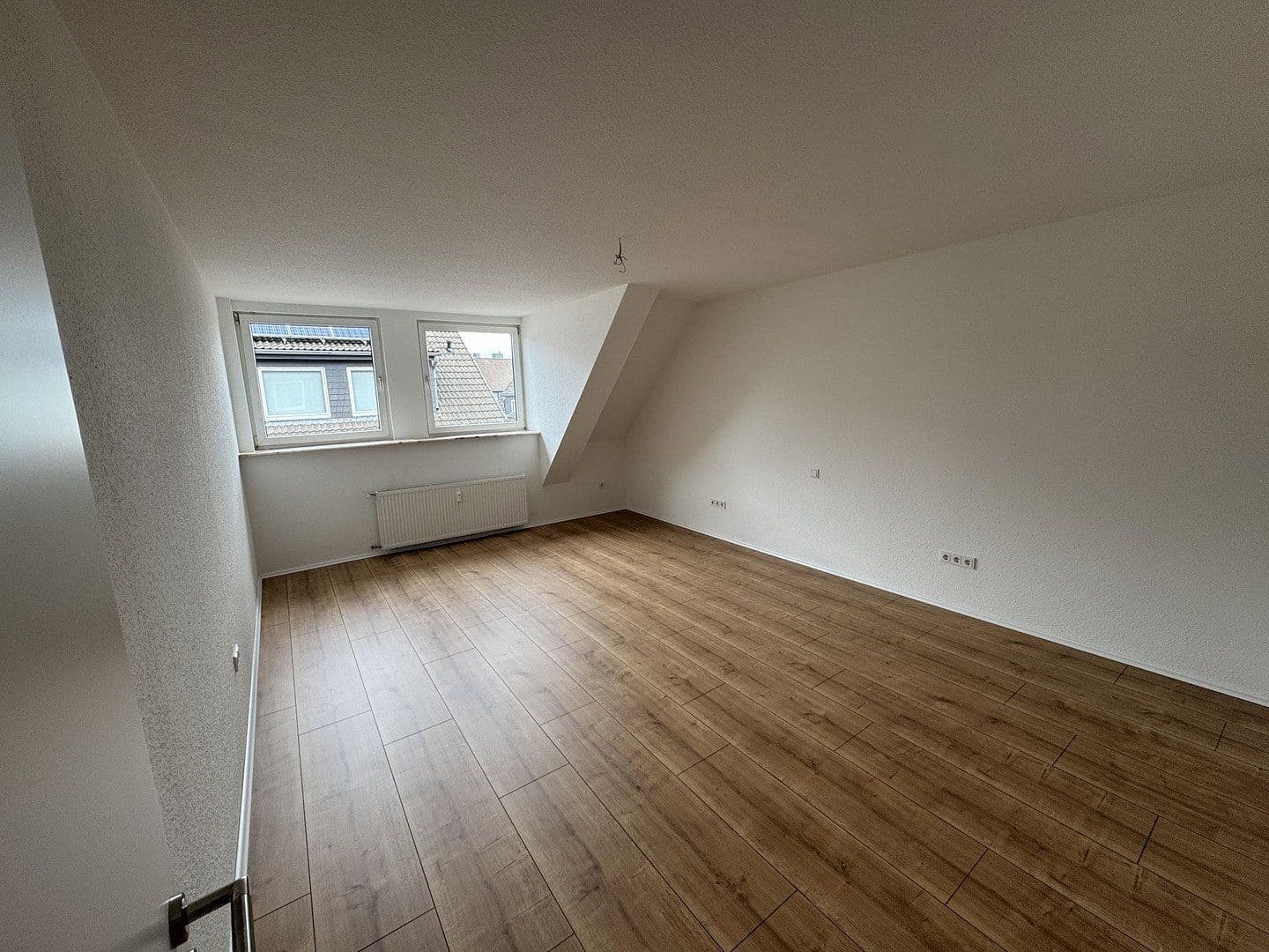 Pronájem bytu 3+1 105 m², Bahnhofstraße 4, Wiedensahl, Dolní Sasko Pronájem bytu 3+1 105 m², Bahnhofstraße 4, Wiedensahl, Dolní Sasko