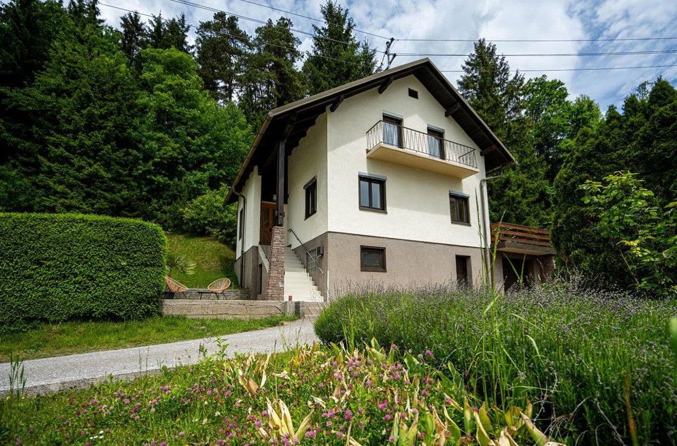 Prodej domu 102 m², pozemek 663 m², Wernberg, Korutany Prodej domu 102 m², pozemek 663 m², Wernberg, Korutany