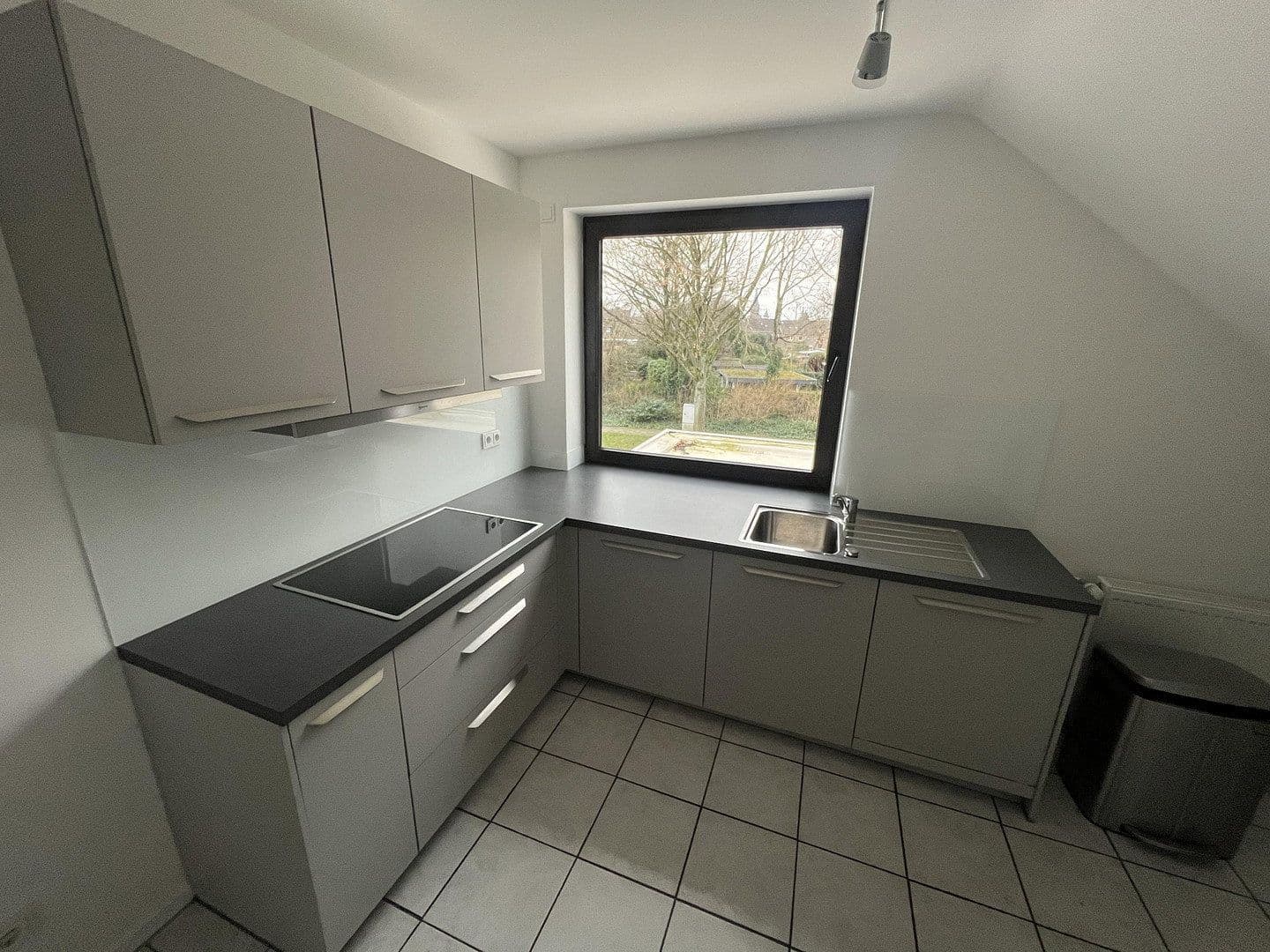 Pronájem bytu 2+1 65 m², Mönchengladbach, Severní Porýní-Vestfálsko Pronájem bytu 2+1 65 m², Mönchengladbach, Severní Porýní-Vestfálsko