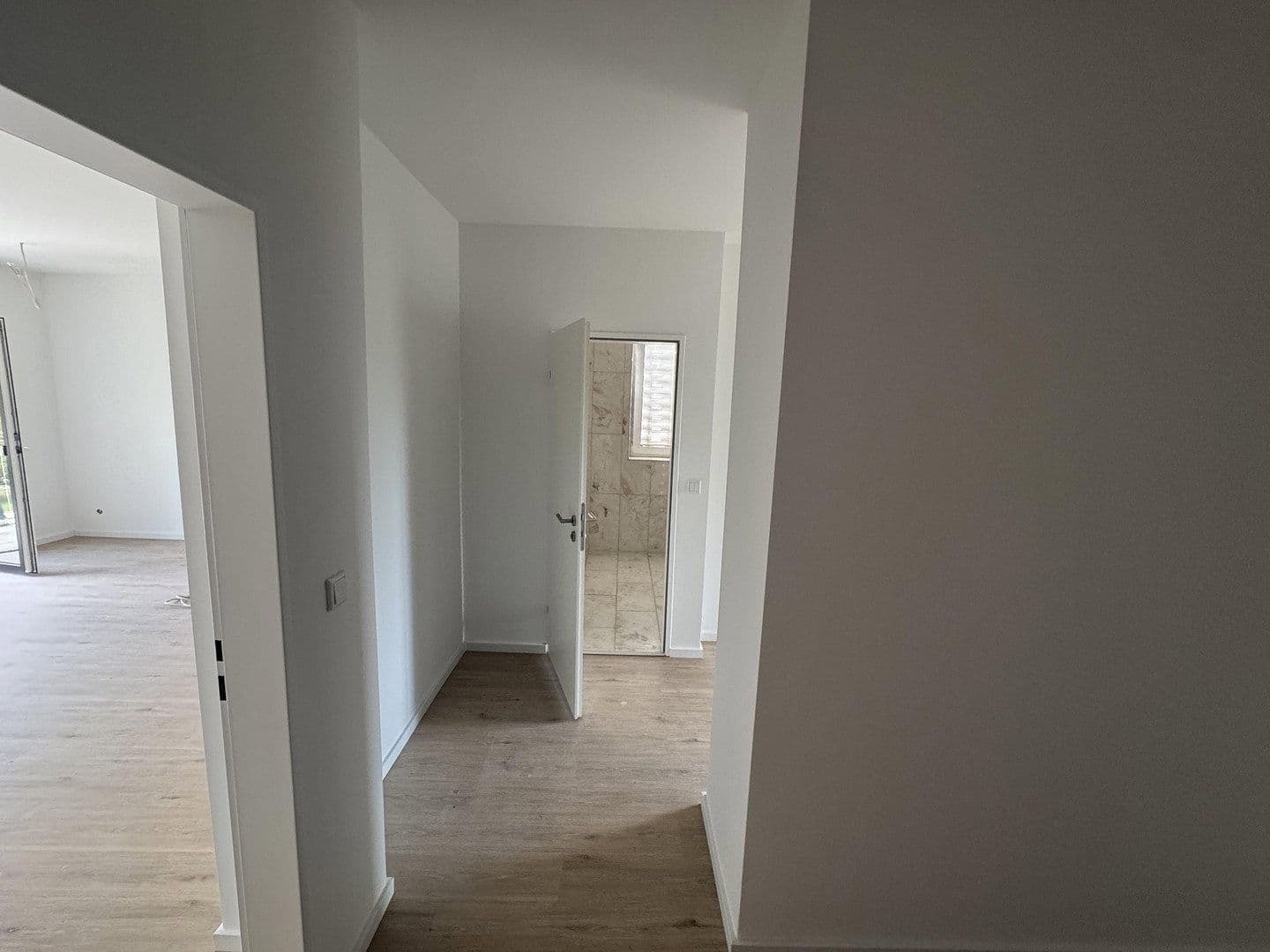 Pronájem bytu 2+1 70 m², Am Weidengraben 48, Duisburg, Severní Porýní-Vestfálsko Pronájem bytu 2+1 70 m², Am Weidengraben 48, Duisburg, Severní Porýní-Vestfálsko