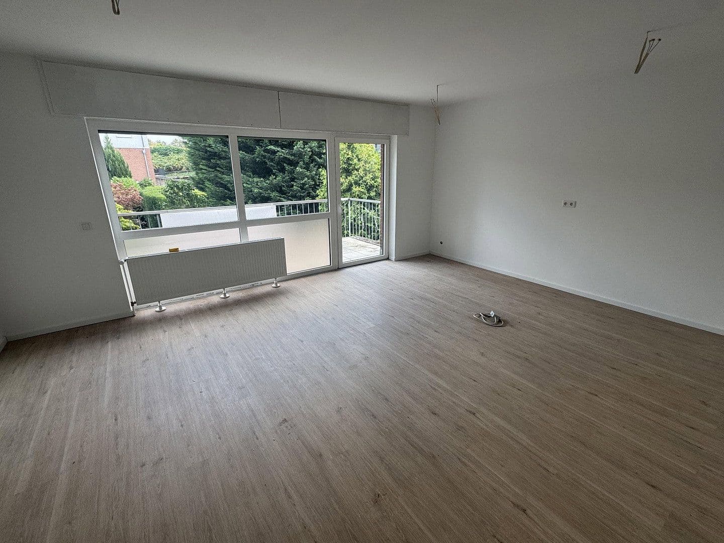 Pronájem bytu 2+1 70 m², Am Weidengraben 48, Duisburg, Severní Porýní-Vestfálsko Pronájem bytu 2+1 70 m², Am Weidengraben 48, Duisburg, Severní Porýní-Vestfálsko