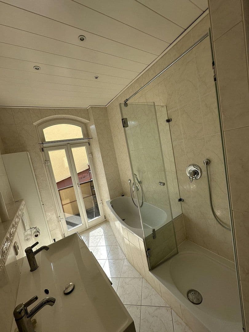 Prodej bytu 5+1 121 m², Markgrafenstraße 13, Nürnberg, Bavorsko Prodej bytu 5+1 121 m², Markgrafenstraße 13, Nürnberg, Bavorsko