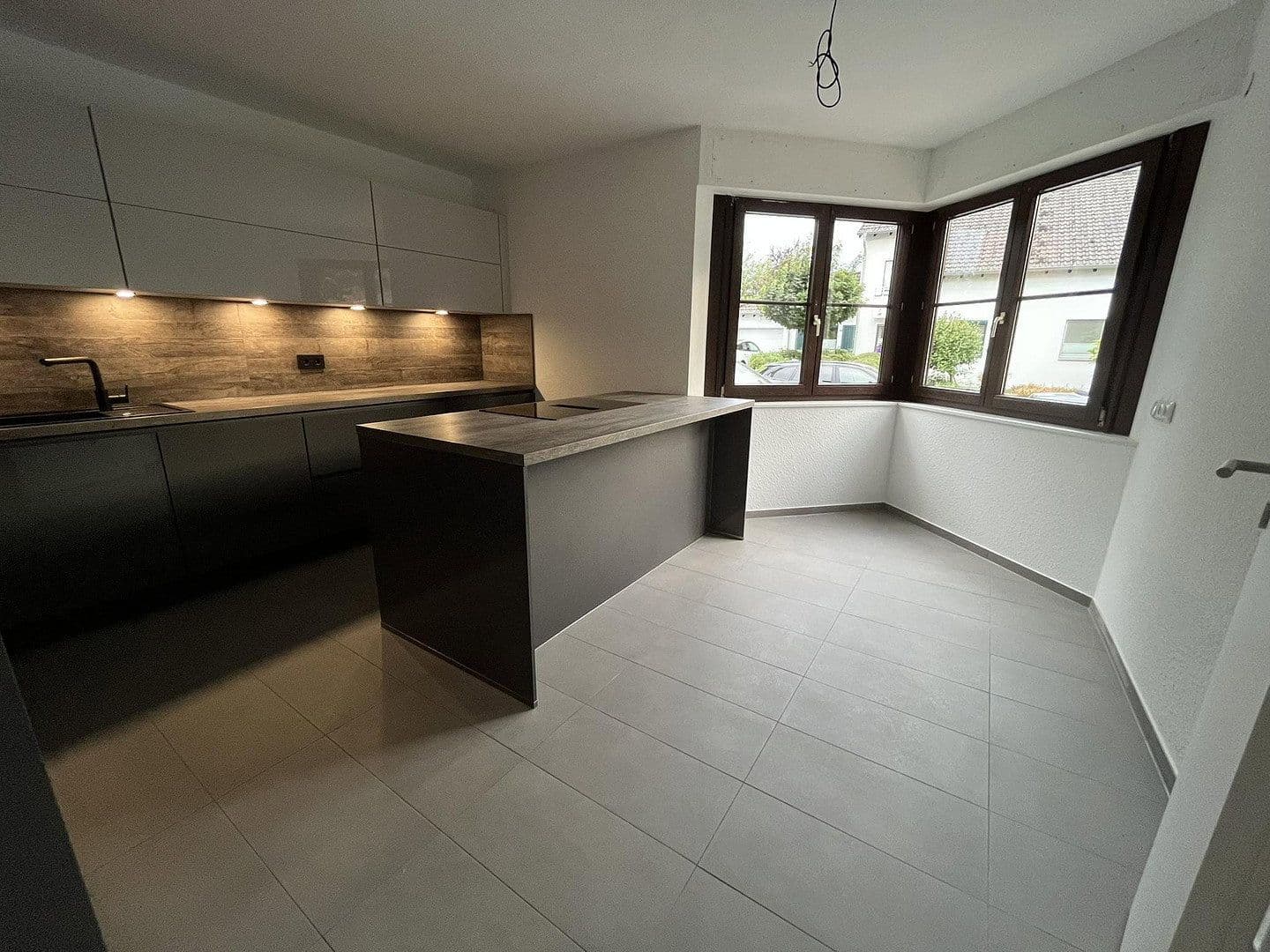 Pronájem bytu 2+1 83 m², Erkelenz, Severní Porýní-Vestfálsko Pronájem bytu 2+1 83 m², Erkelenz, Severní Porýní-Vestfálsko