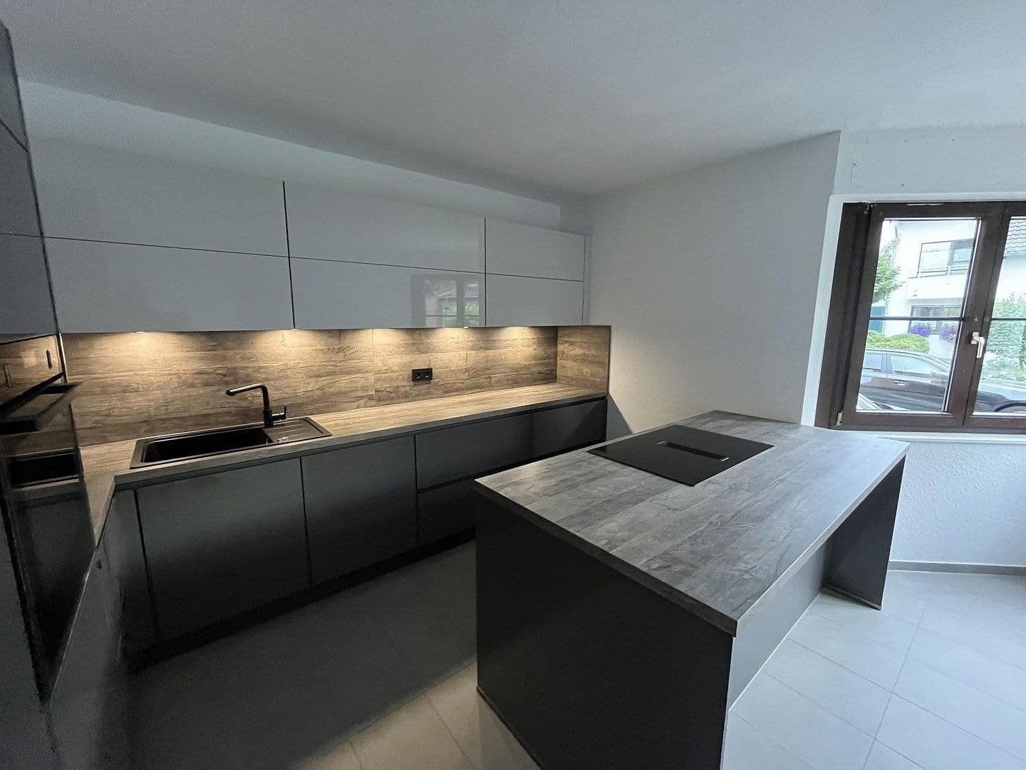 Pronájem bytu 2+1 83 m², Erkelenz, Severní Porýní-Vestfálsko Pronájem bytu 2+1 83 m², Erkelenz, Severní Porýní-Vestfálsko
